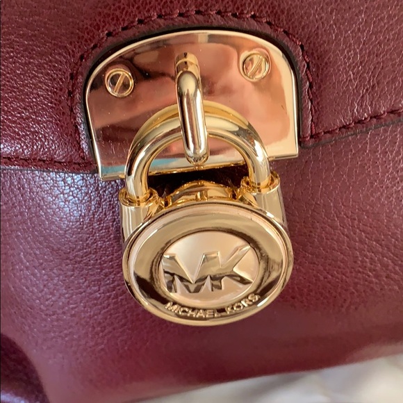 Michael Kors handbag - Picture 2 of 4